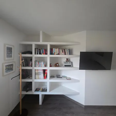 Z Moderne Sympa ホームステイ